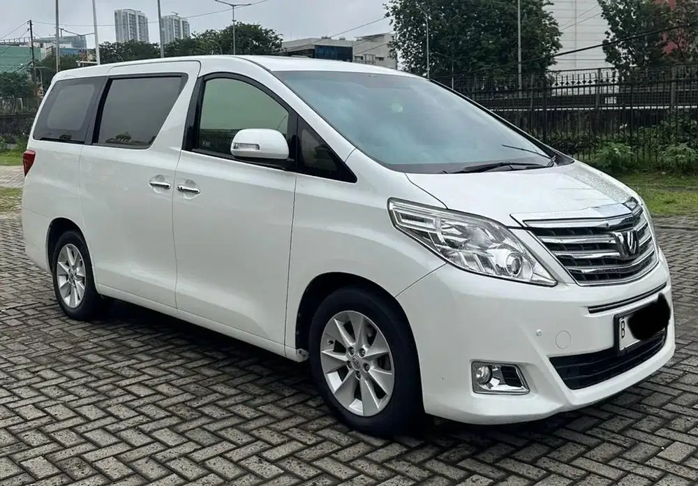 Toyota Alphard G 2.4 AT 2012