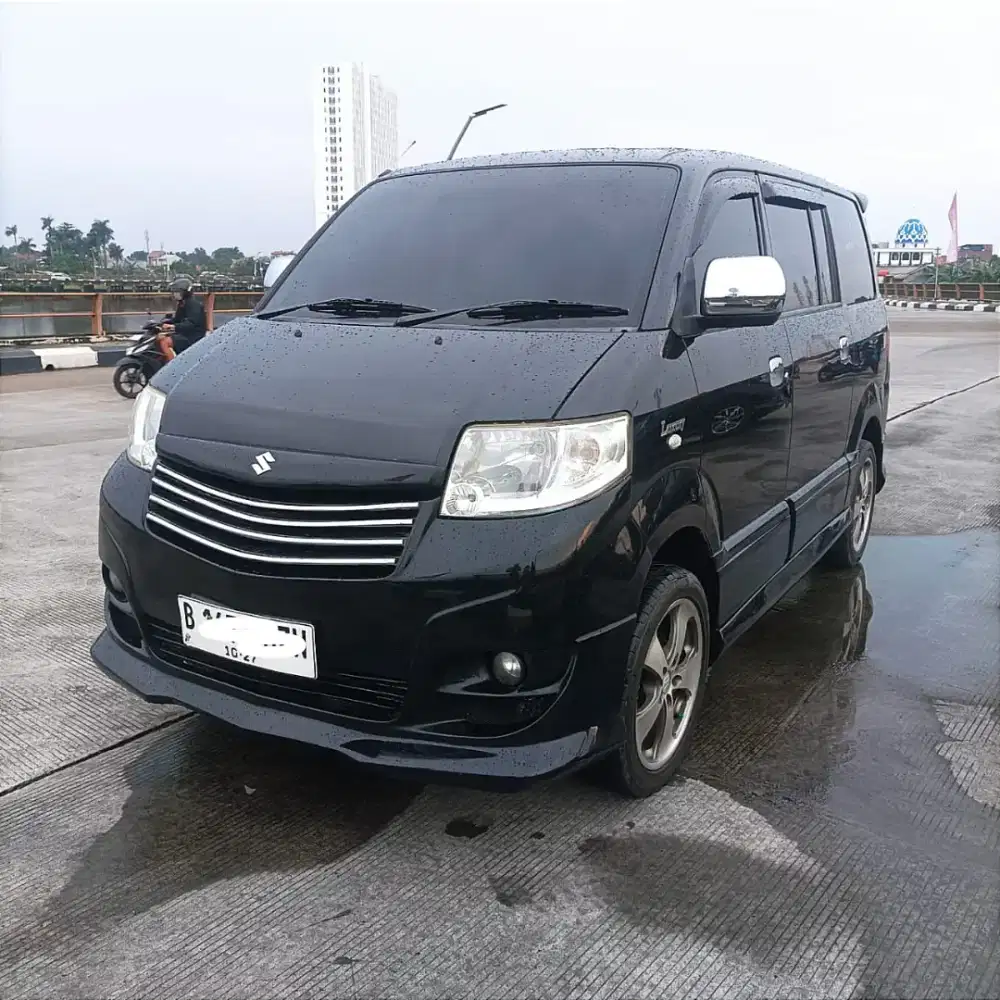 APV SGX Luxury 2012 Tgn pertama dari baru