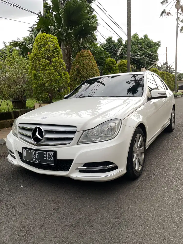Mercedes Benz C200 2013