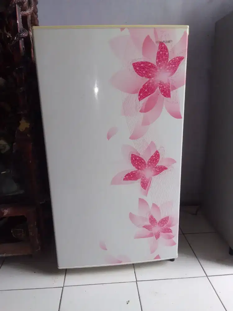 Kulkas Sharp normal dingin Joss