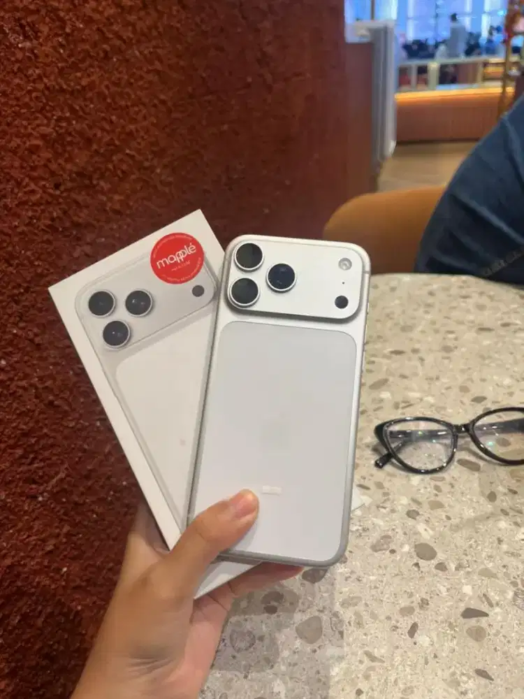 iphone 17 promax 256gb ibox silver