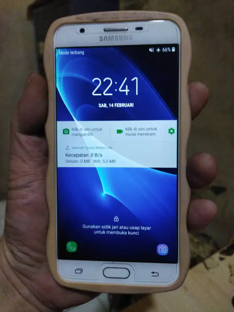 Samsung Galaxy J7 prime