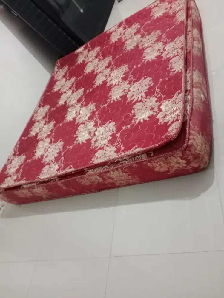 Spring bad ukuran 180x200