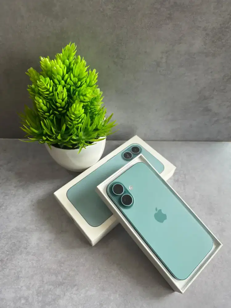 iPhone 16 basic 128gb iBox