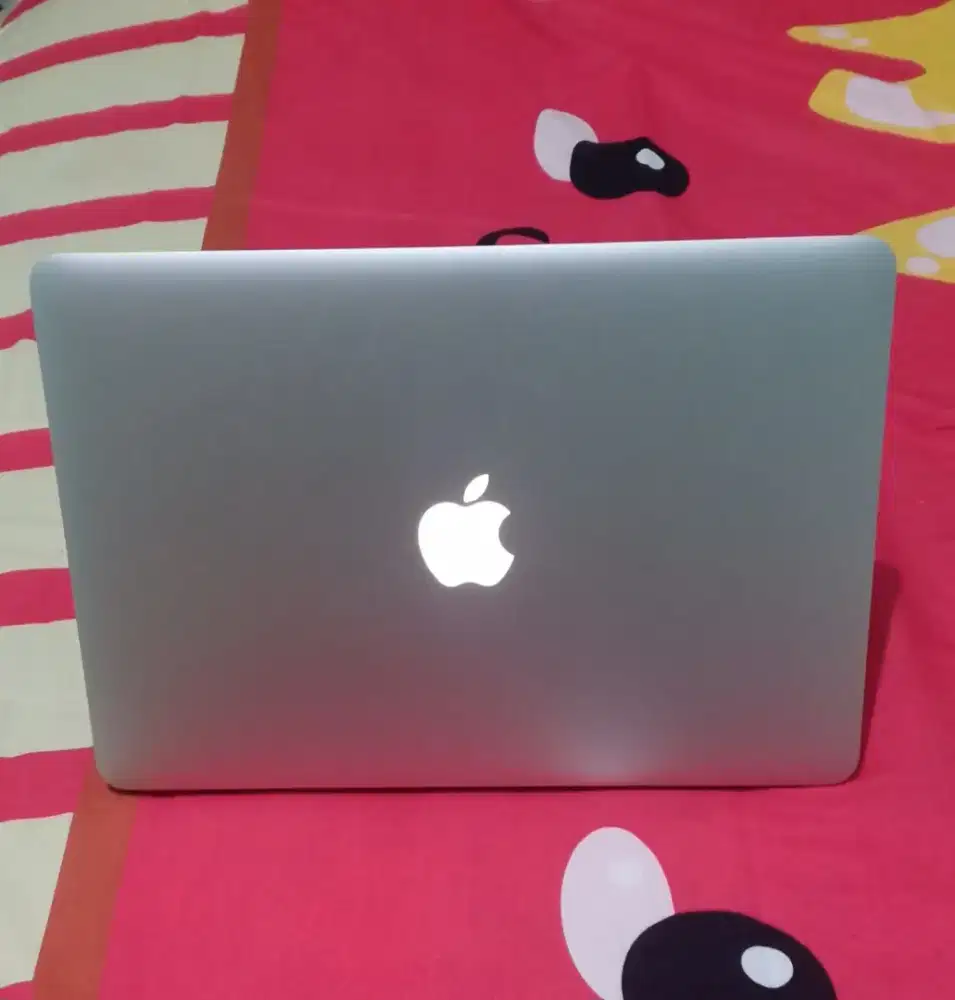 Macbook i5 FULSET i5 Laptop Apple notebook komputer netbook pc iphone