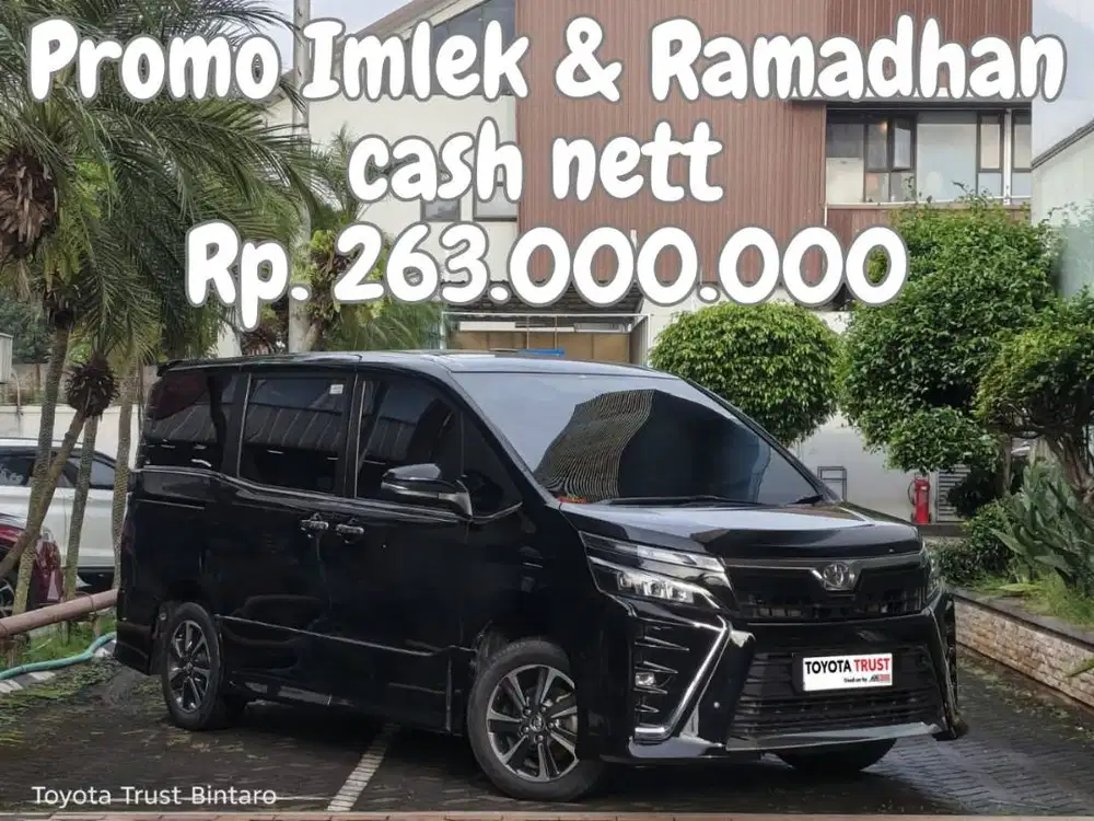 KM LOW, TOYOTA VOXY 2.0 AT 2018