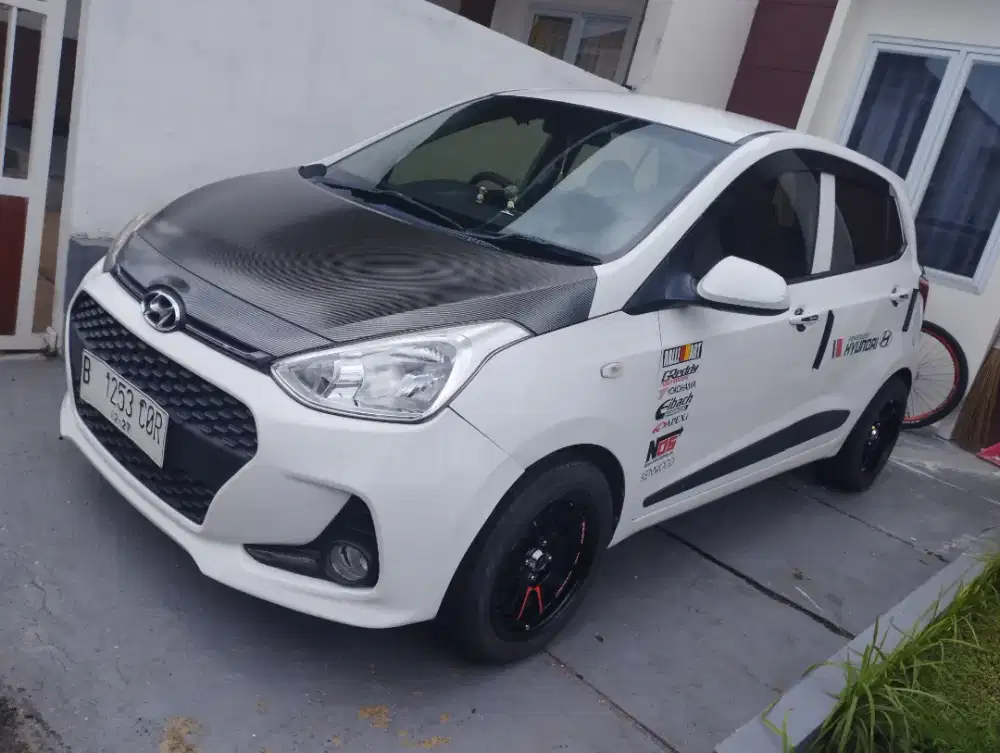 Hyundai grand i10 GLX matic 2017