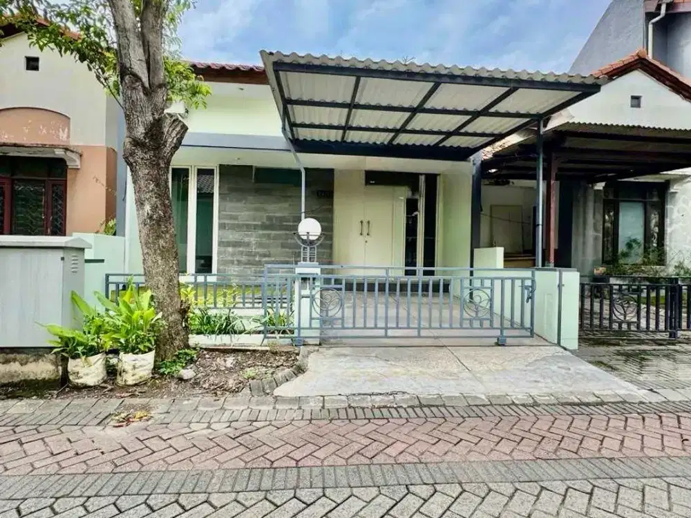 DISEWAKAN RUMAH ALAM HIJAU CITRALAND 3KT SEMI FURNISH DEKAT PASAR