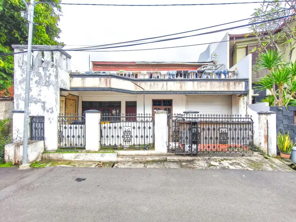 Rumah Luas 4 Kamar 13 Menit ke Stasiun Palmerah Dibantu KPR J-42493