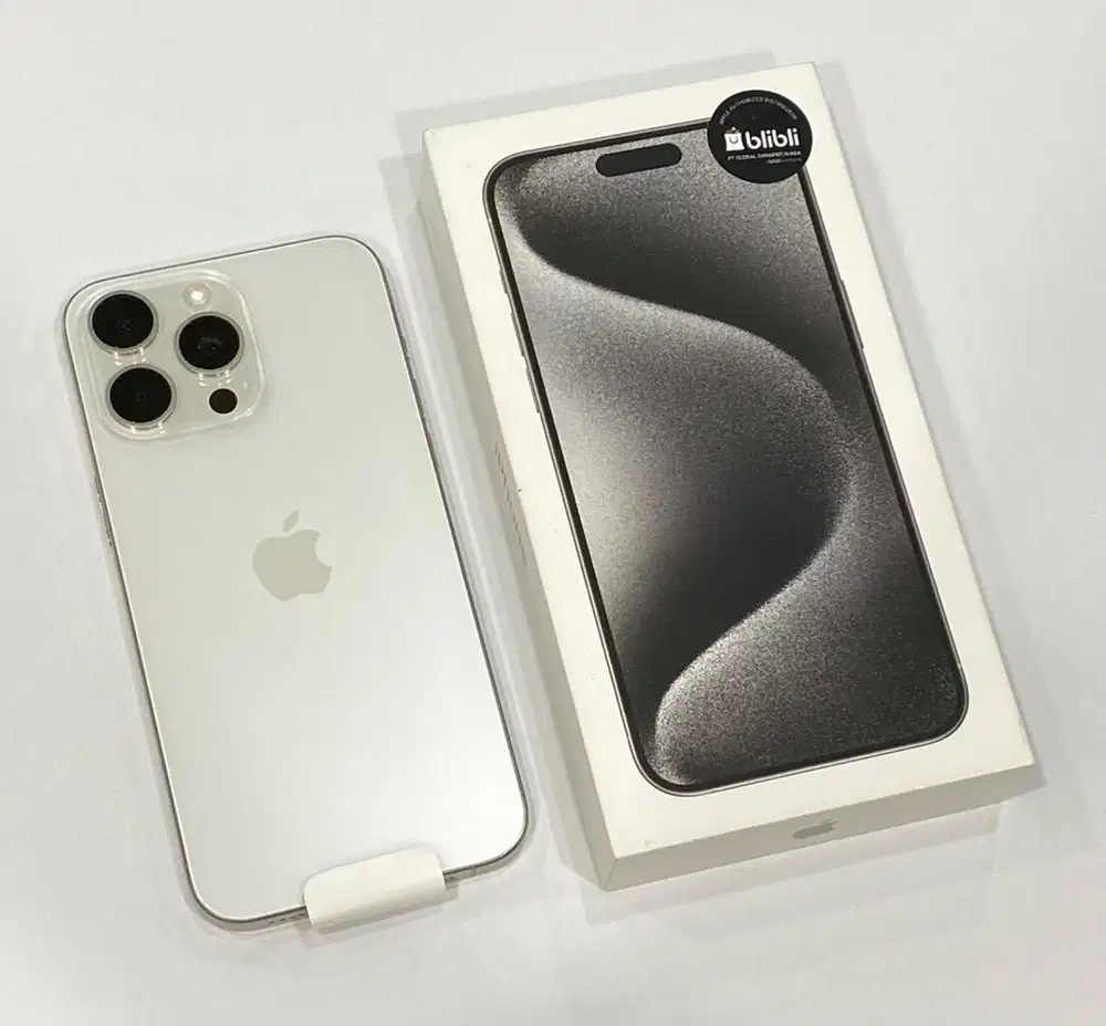 iPhone 15 Pro Max 256GB White Titanium Resmi iBox mulus