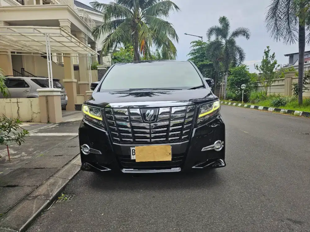 TOYOTA ALPHARD 2.5 SC PREMIUM SOUND JBL TSS