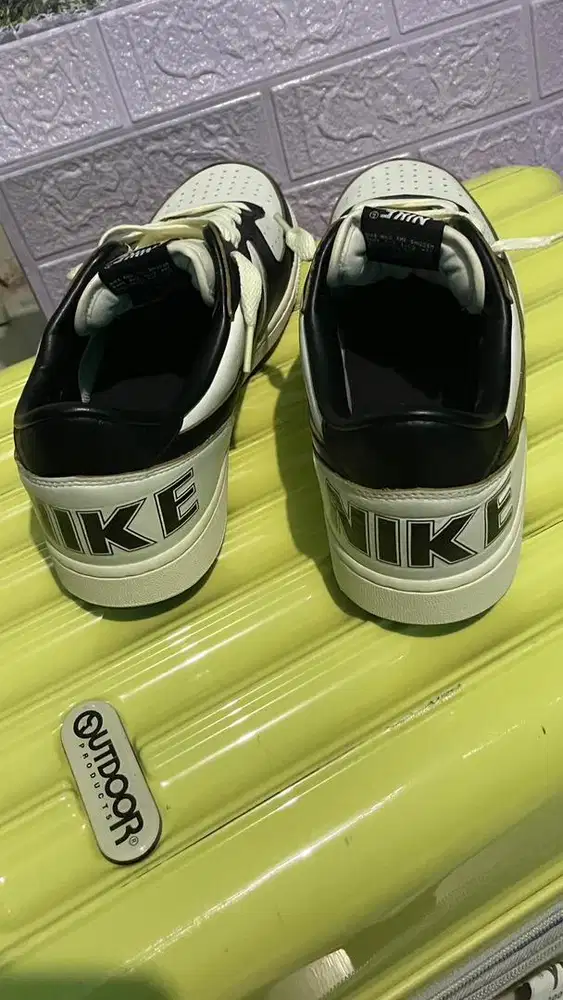 Sepatu Nike Terminator Low Premium