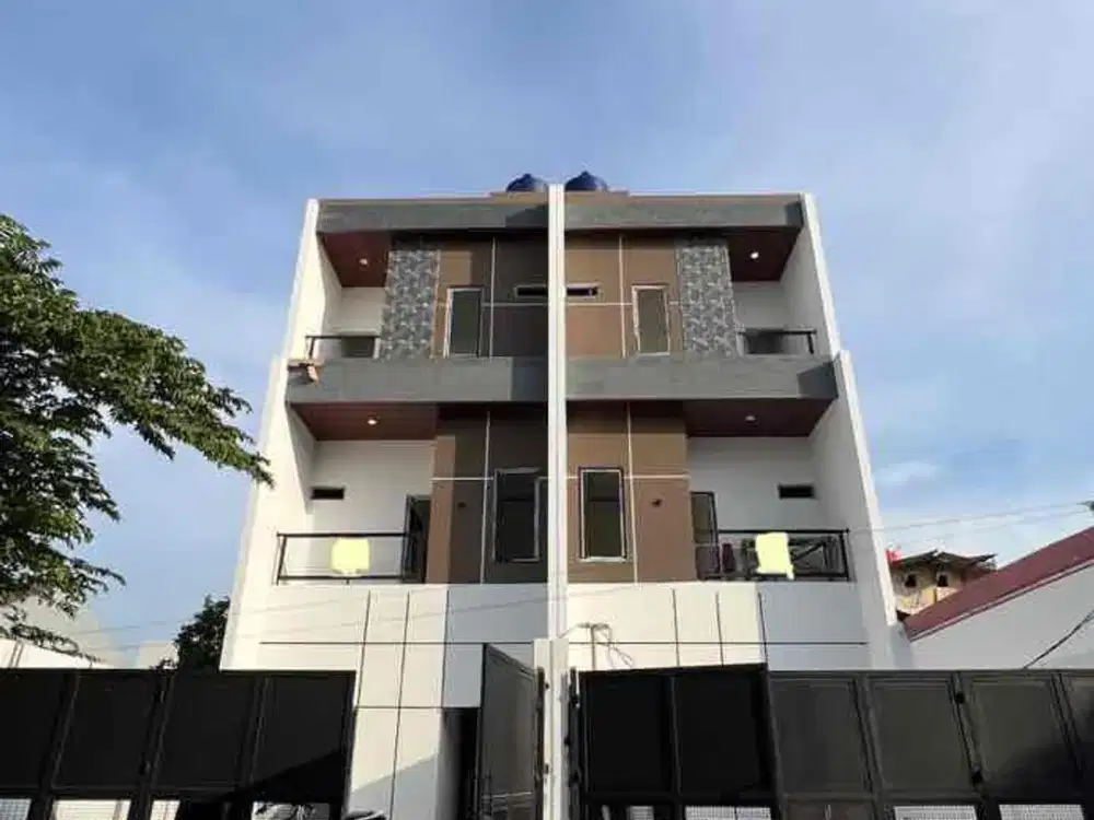 RUMAH BARU 3 LANTAI MERUYA SELATAN JAKARTA BARAT