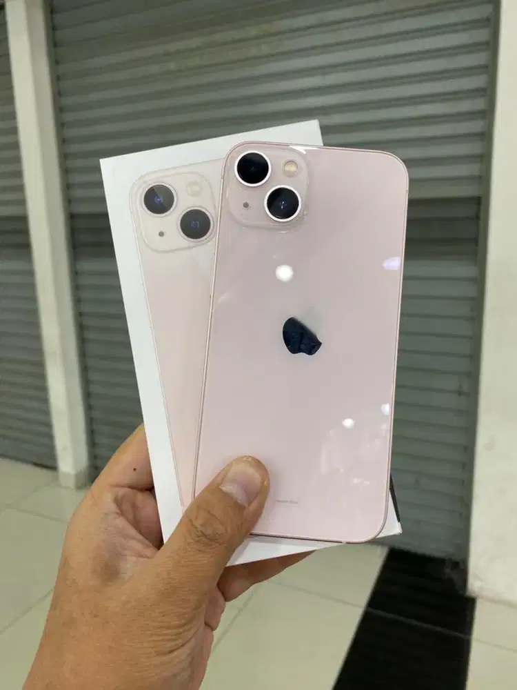 iPhone 13 256Gb Pink Mulus All Operator Pemakaian Lama Tinggal Pakai