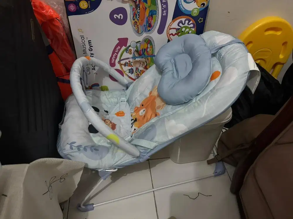 Sugar baby deluxe musical vibration ayunan bayi bouncer jungle king