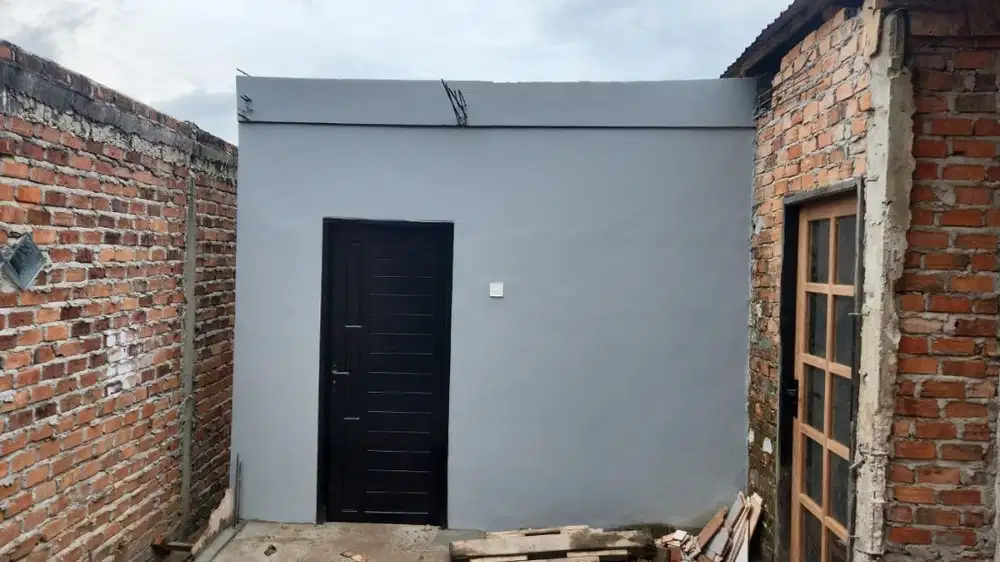 Dijual unit rumah 85% siap huni cicilan 1 jt flat sisa 8 th