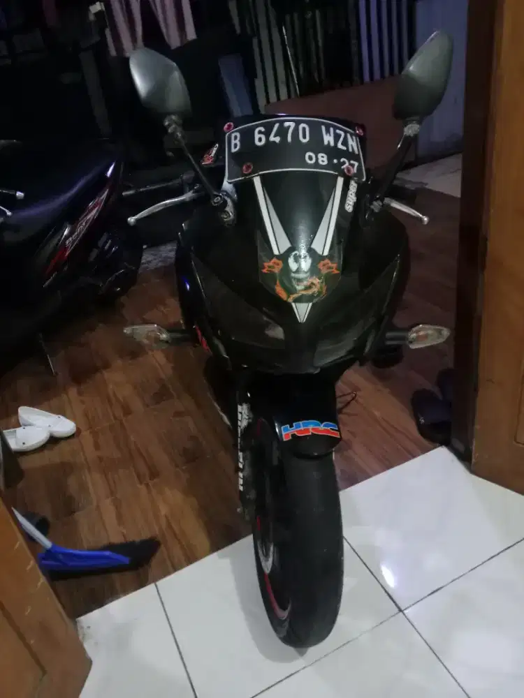 Jual cbr 150 r tahun 2013