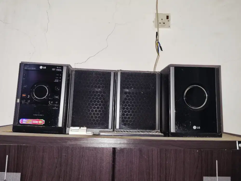 Audio LG XD63 Home Theater Mikro