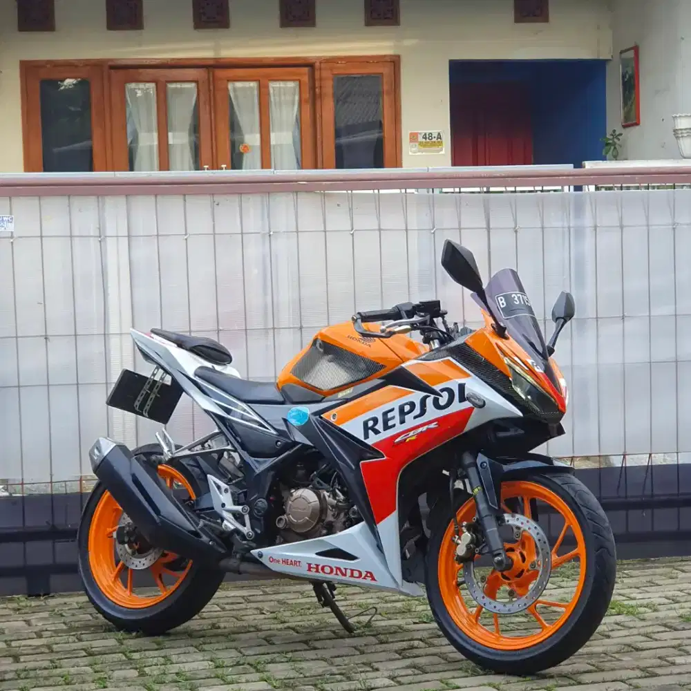 Honda CBR150R Facelift 2017