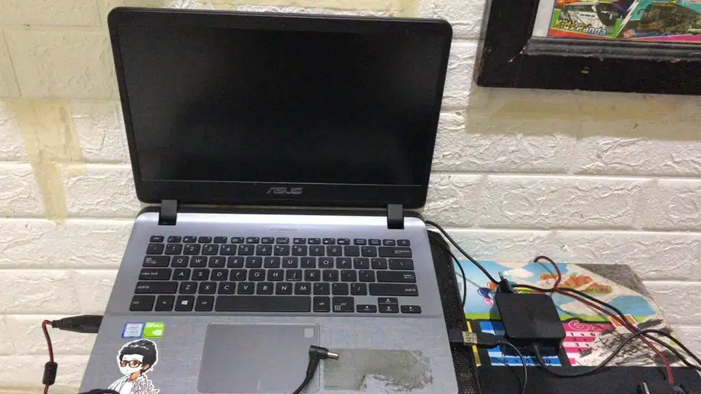 LAPTOP ASUS VIVOBOOK