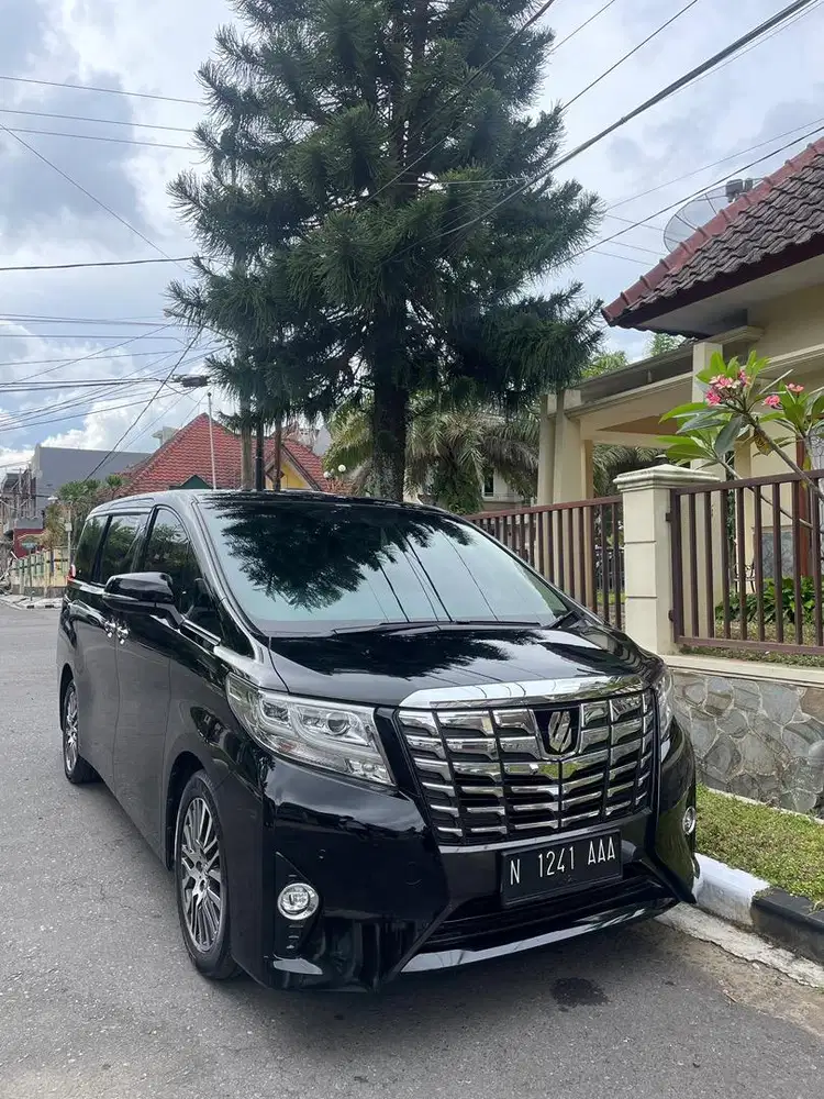 Toyota Alphard G 2015