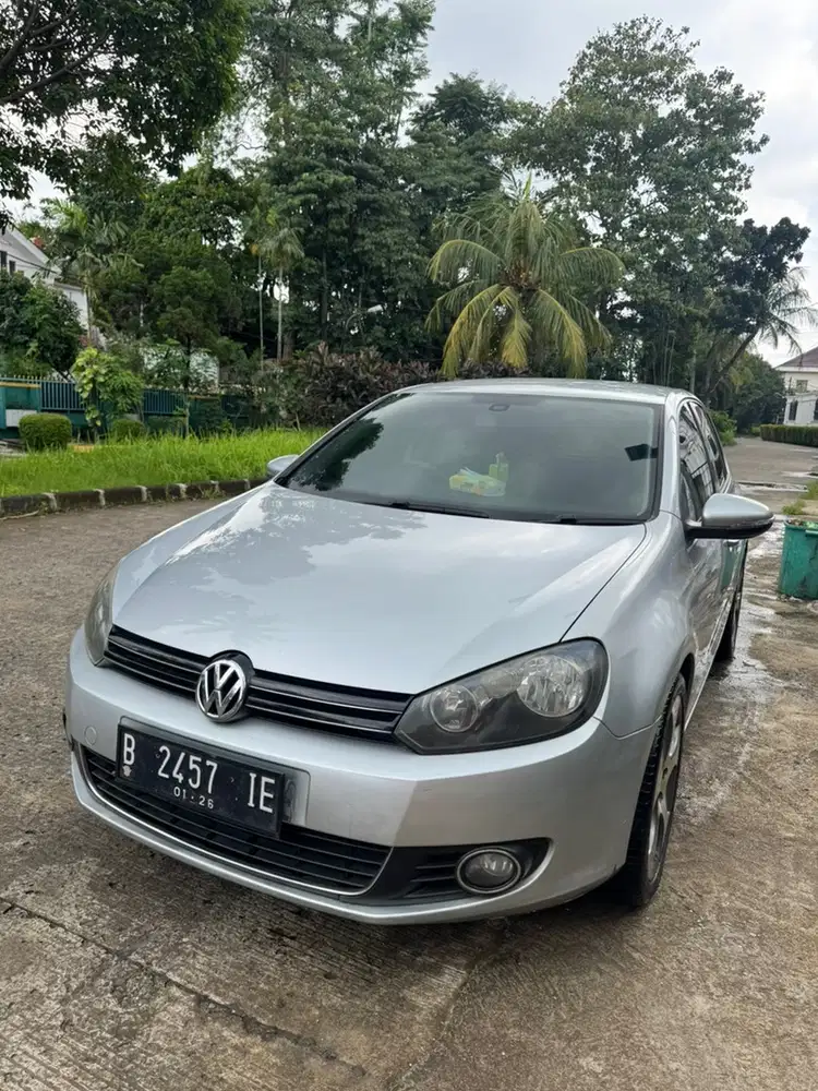 Volkswagen Golf 2011 Bensin
