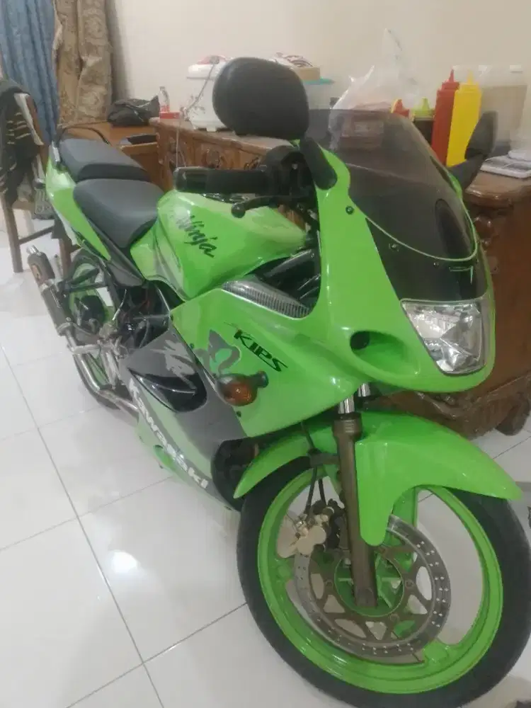 Kawasaki Ninja RR 2011