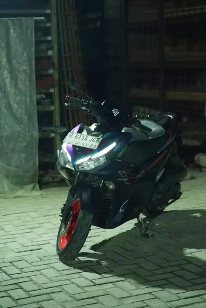 YAMAHA AEROX CYBERCITY 2024
