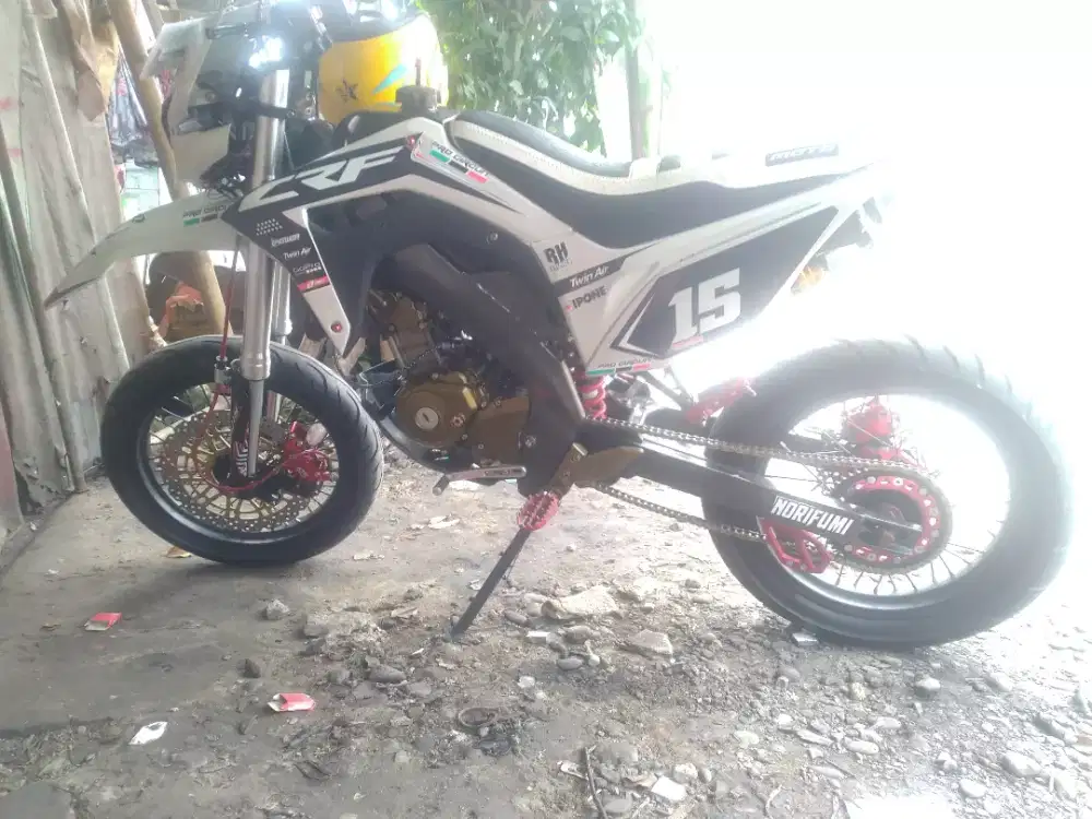 Jual Yamaha Vixion modifikasi trail crf