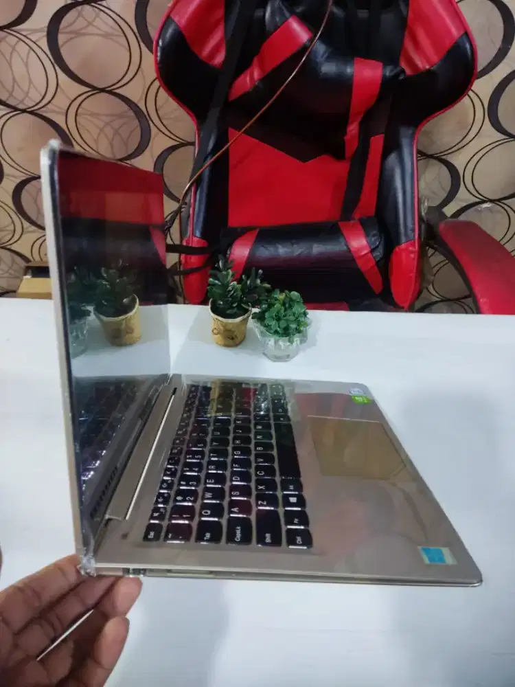 Lenovo Ideqpad 710s Core i7 Ram 8/512gb Ssd Dual Vga Siap Pakau COD