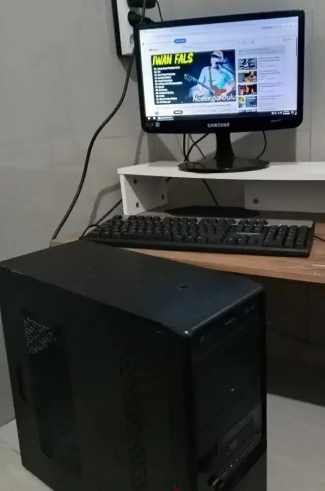 Pc+monitor lngkp core i3