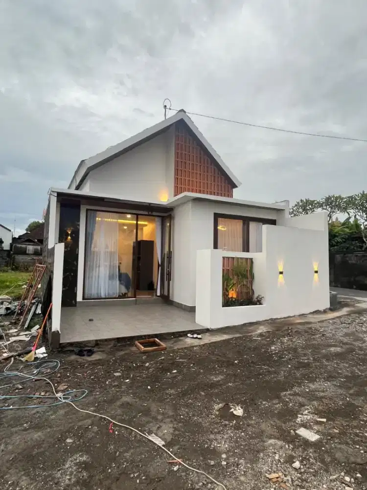 Rumah Baru Modern Minimalis Nyaman & Strategis di Kediri Tabanan Bali