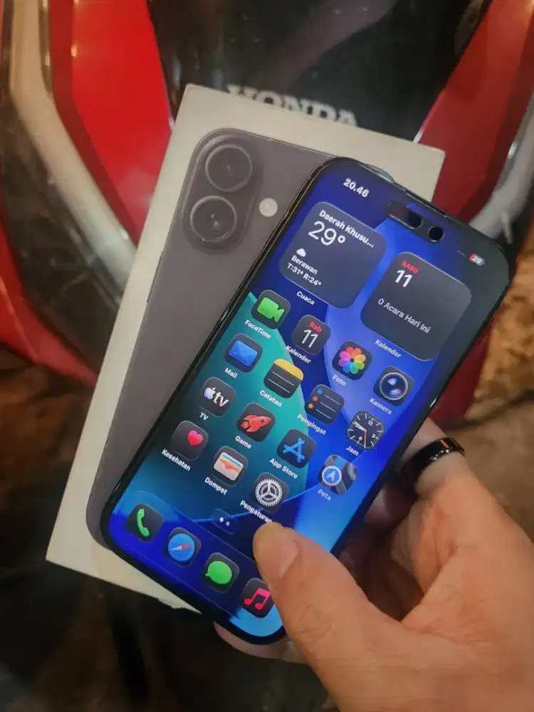 IPHONE 16 BASIC 128GB IBOX FULLSET GARANSI PANJANG