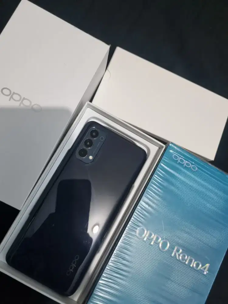 Oppo Reno 4 ram 8/128 Black Fullset Mulus