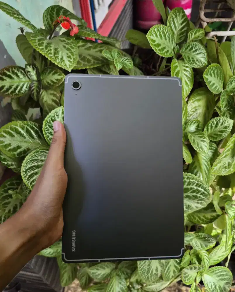 Galaxy Tab S10 FE 8/128 Varian Wifi Only Resmi SEIN