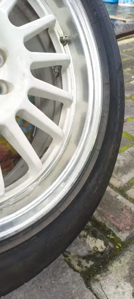 Velg R17 elegan dan stylish