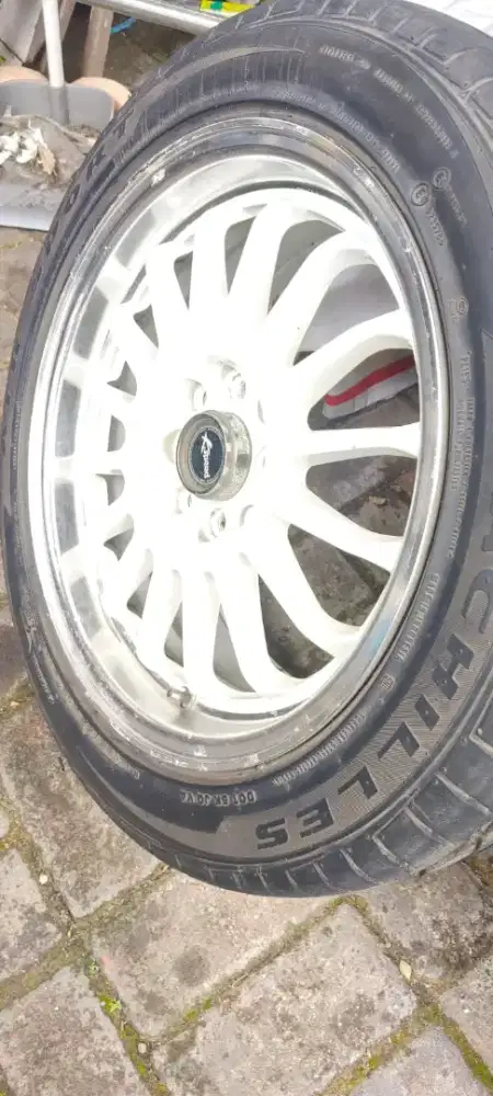 Velg R17 elegan dan stylish