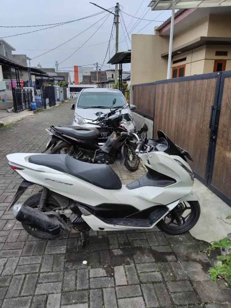 Pcx 160 cbs 2024 km.14000 Samsat kbb