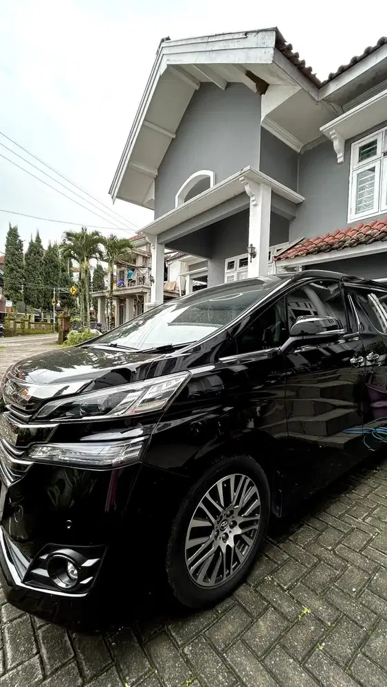 Toyota Vellfire 2018 Bensin