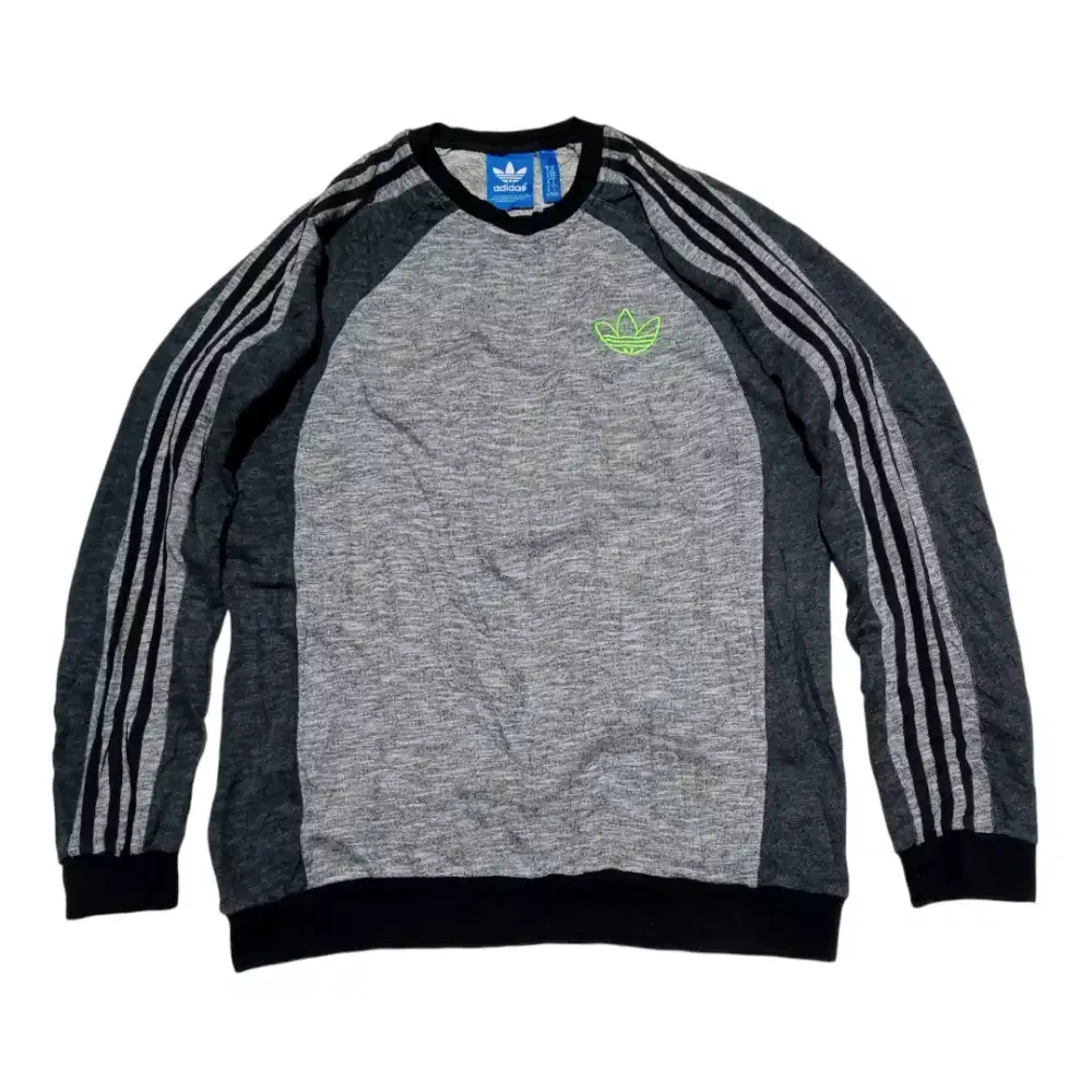 ADIDAS 3 STRIPES Crewneck Sweater Made In VIETNAM