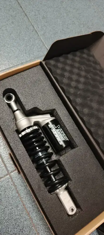 Shockbreaker copy yss g-series warna hitam vario led old