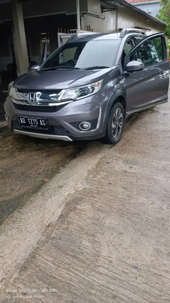 Honda BRV E / MT