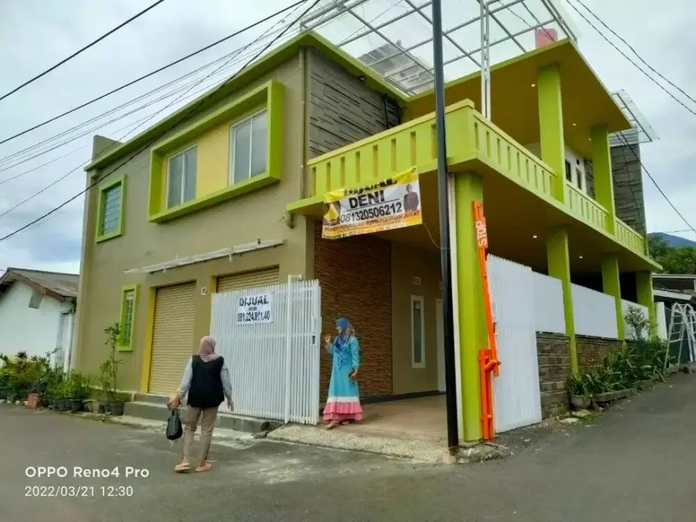 Dijual atau Disewakan Rumah di CIBIRU KOTA BANDUNG,bangunan besar