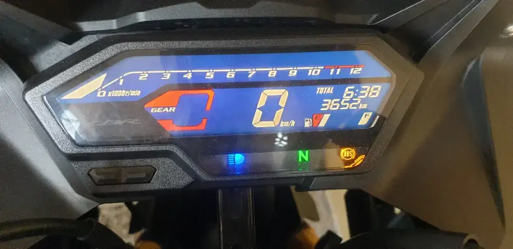 Km 03 ribu CBR 150 th 2023 seperti baru pjk Aktif