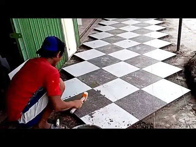 Tukang pasang keramik dan granite
