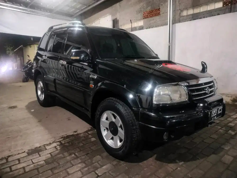 Suzuki grand Escudo 2.0 manual th2002