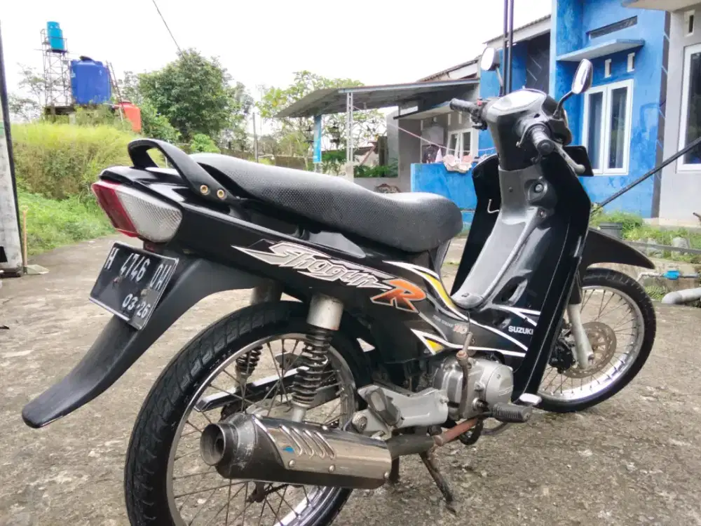 Suzuki Shogun like new 2004