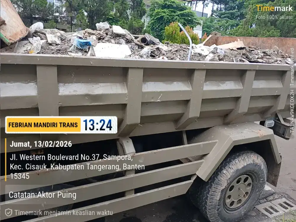 Jasa buang puing dan tanah