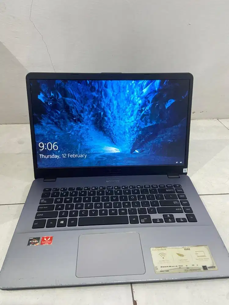 Asus VivoBook X505Z AMD RYZEN 3