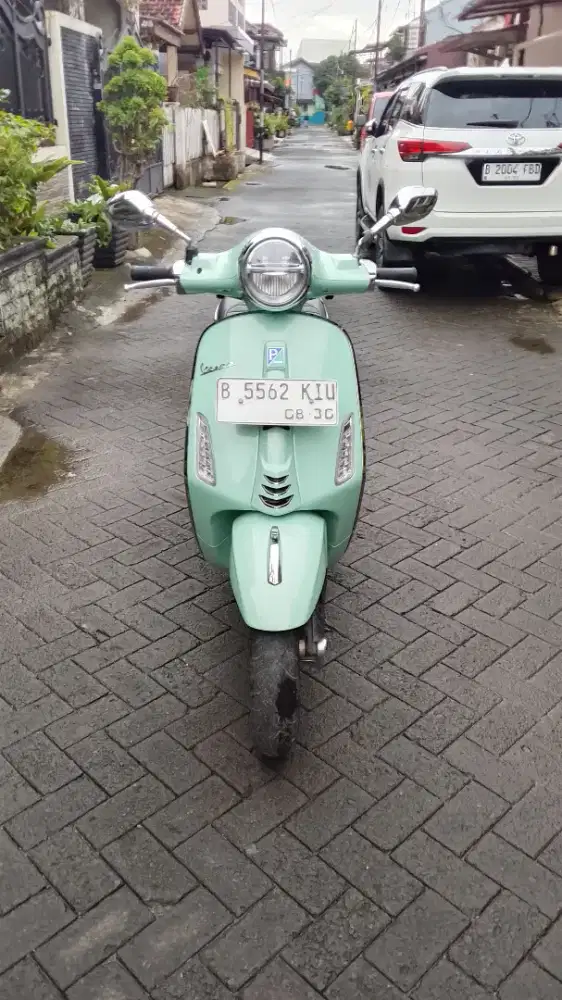 Vespa Primavera 150 S 2025 hijau ors